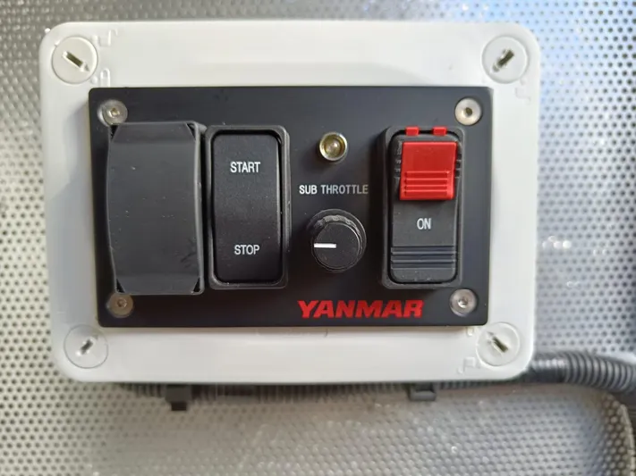 Feel So Good Yacht Photos Pics 