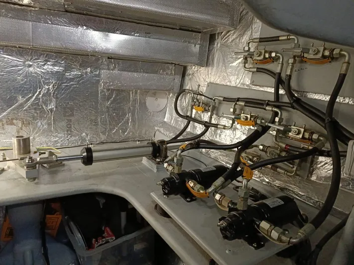 Feel So Good Yacht Photos Pics 