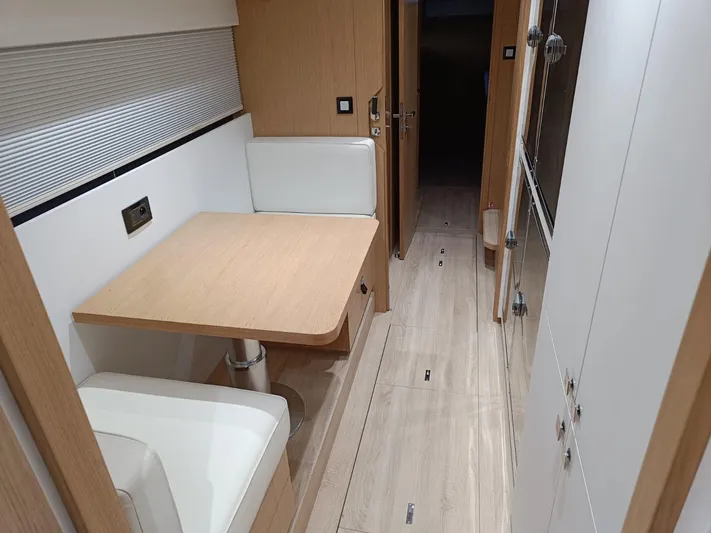 Feel So Good Yacht Photos Pics 