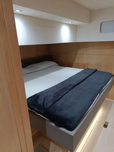 Feel So Good Yacht Photos Pics 