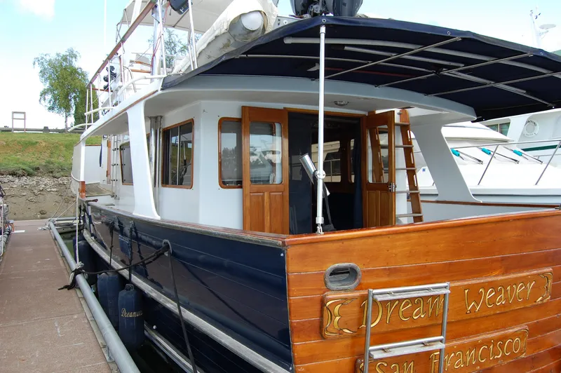 Dream Weaver Yacht Photos Pics 