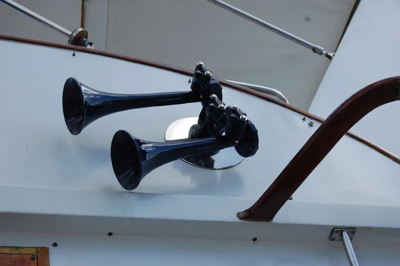 Dream Weaver Yacht Photos Pics 