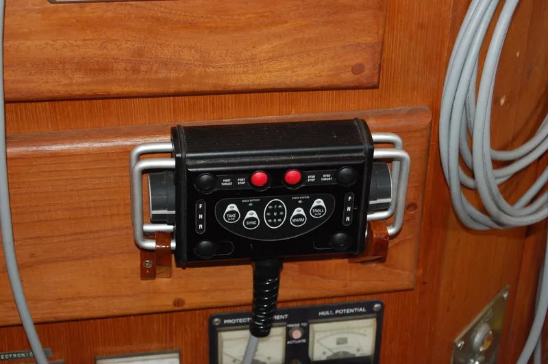 Dream Weaver Yacht Photos Pics 