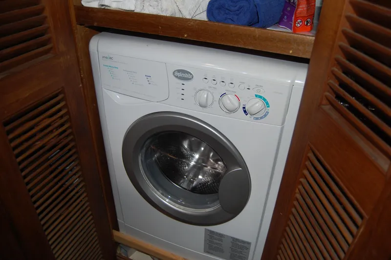 Dream Weaver Yacht Photos Pics 