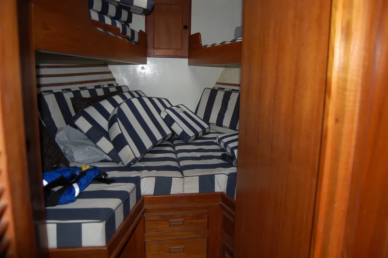 Dream Weaver Yacht Photos Pics 