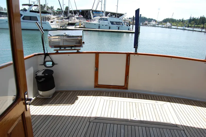 Dream Weaver Yacht Photos Pics 