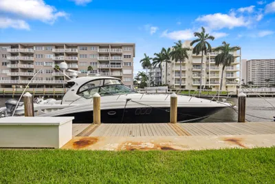 Sea Ray 44 Sundancer