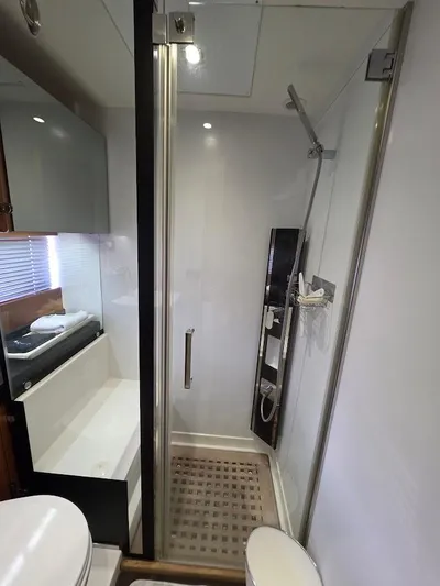 Just Peachy Yacht Photos Pics 