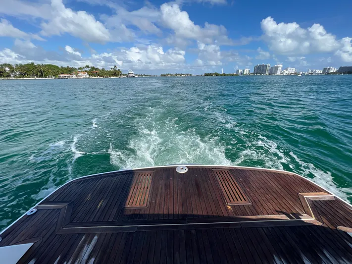 Naomi Yacht Photos Pics Fairline 38 NAOMI - Swim Platform