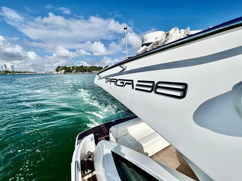 2014 Fairline Targa 38 Open