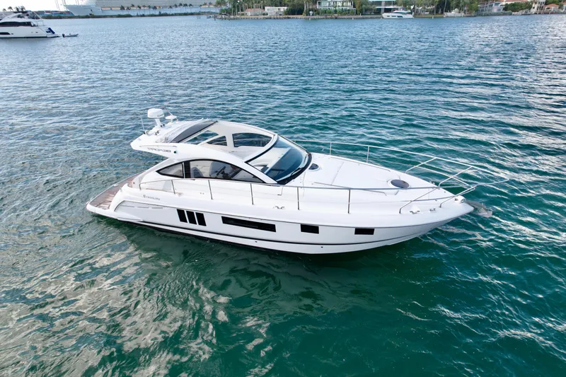 Naomi Yacht Photos Pics 