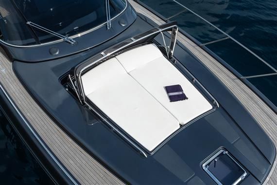 2016 Riva 64 