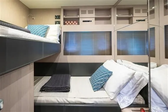 Voltor Yacht Photos Pics 