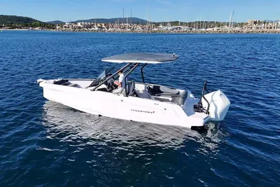2022 Axopar 22 T-Top