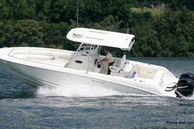 2003 Boston Whaler 320 Outrage