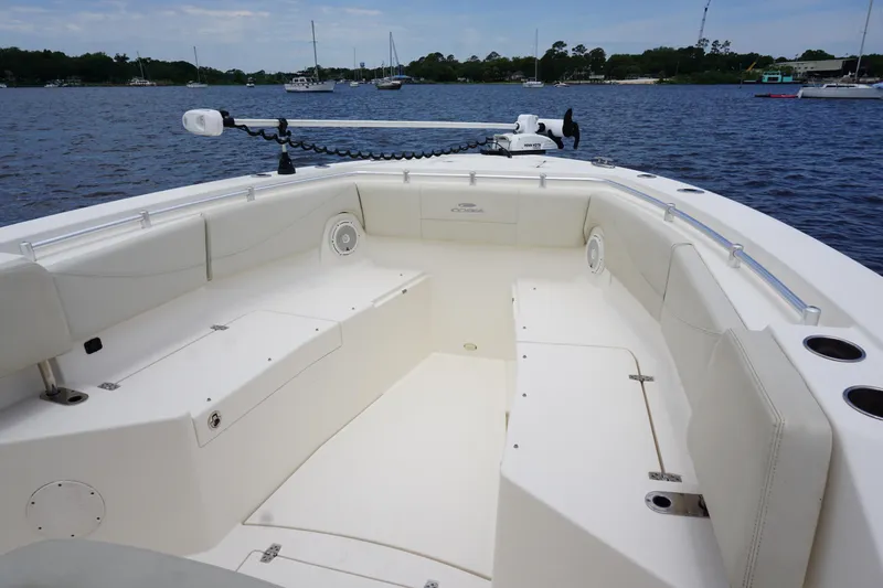 Santiago Yacht Photos Pics 2019 32 Cobia 320 CC SANTIAGO Bow