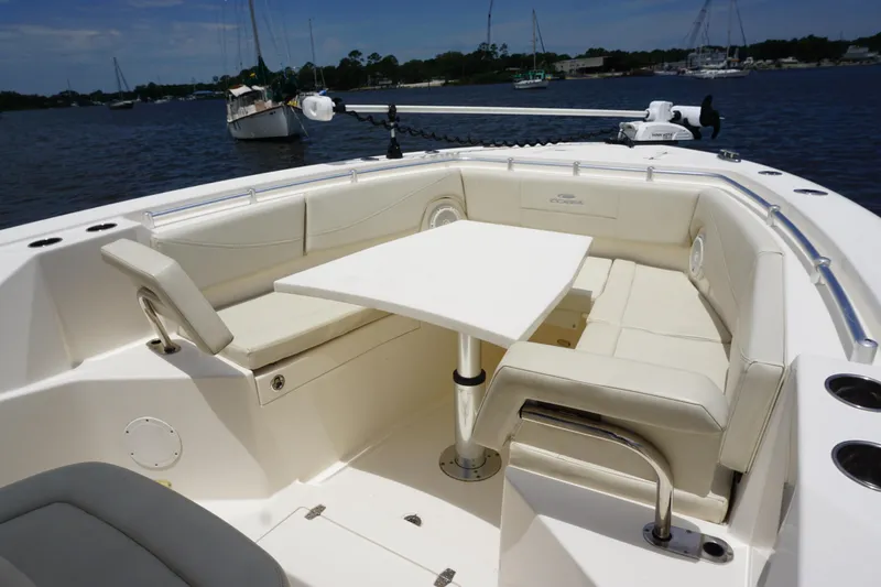 Santiago Yacht Photos Pics 2019 32 Cobia 320 CC SANTIAGO Bow