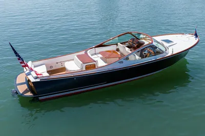 Hinckley Talaria 29 R