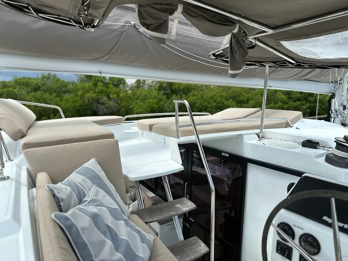 Freedom Yacht Photos Pics 