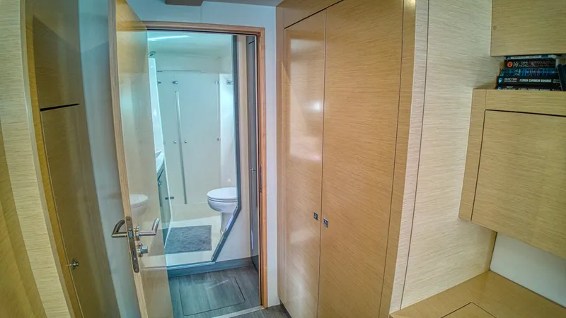 Freedom Yacht Photos Pics 