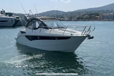 2017 Galeon 305 HTS