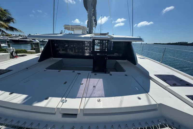 Ce Ya Yacht Photos Pics Leopard 45 catamaran, 2021 model, docked with clear blue sky and ocean view.