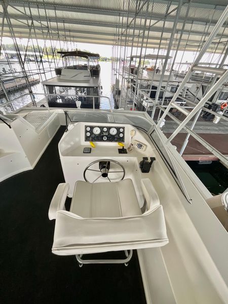 2004 Horizon Houseboat 77x16