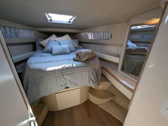 Get Nauti Yacht Photos Pics 