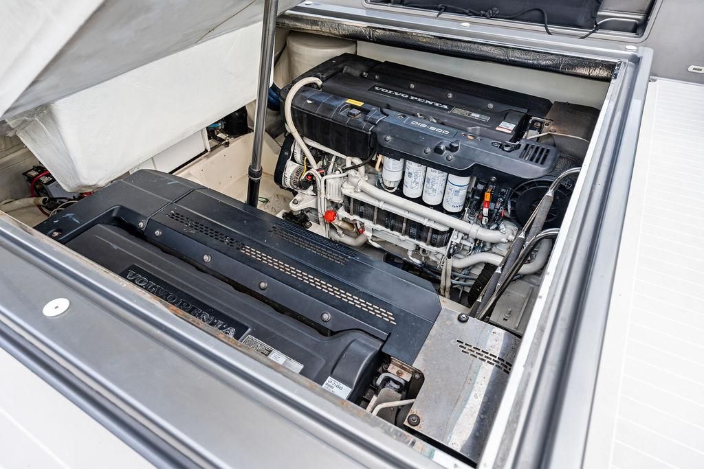 2015 VanDutch 55 