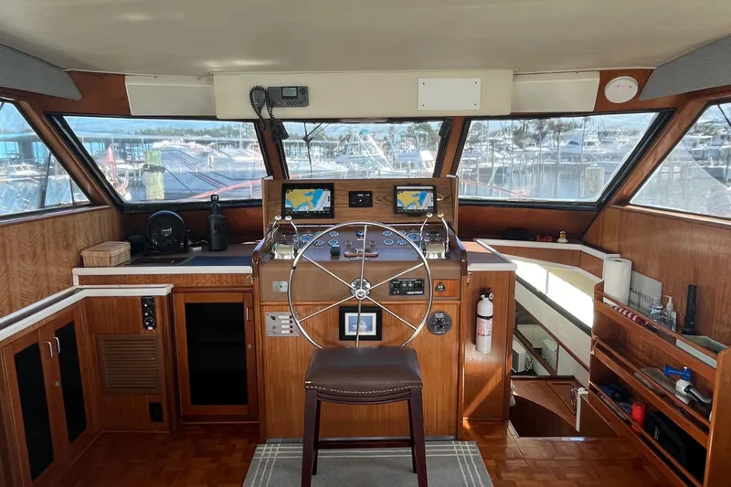 Hatt'rific Day Yacht Photos Pics 