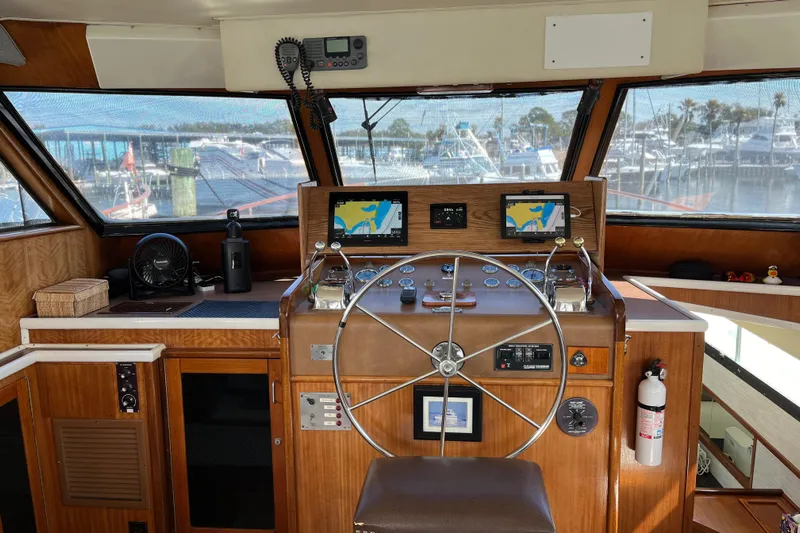 Hatt'rific Day Yacht Photos Pics 