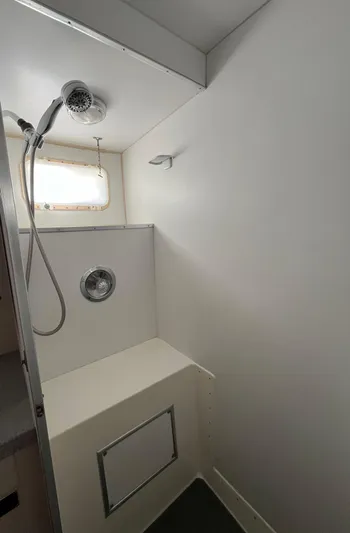 Hatt'rific Day Yacht Photos Pics 