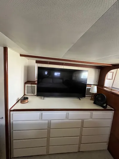 Hatt'rific Day Yacht Photos Pics 