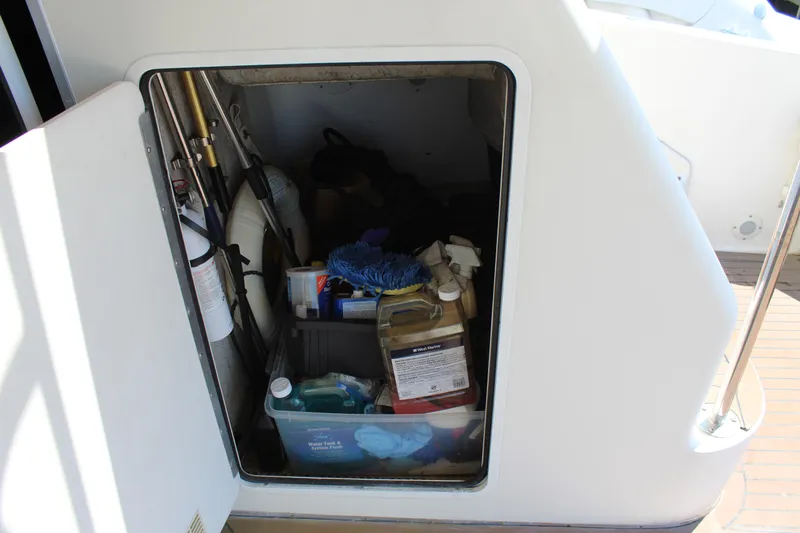 Getaway Yacht Photos Pics 