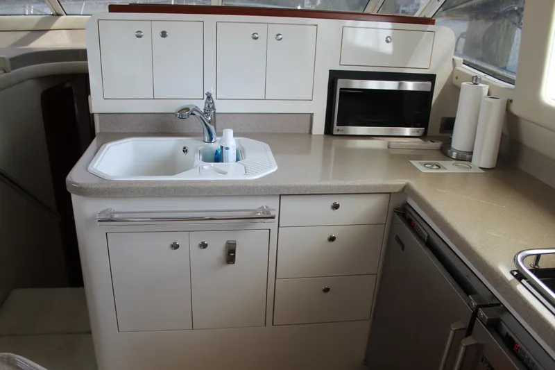 Getaway Yacht Photos Pics 