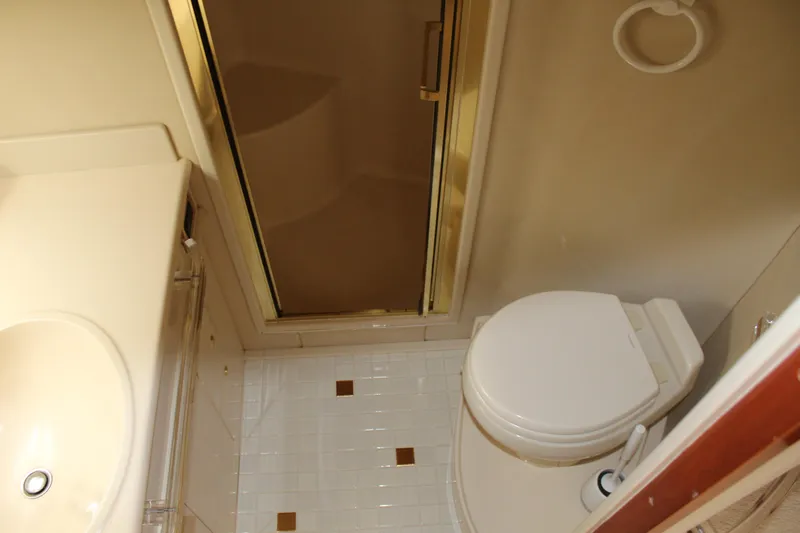 Getaway Yacht Photos Pics 