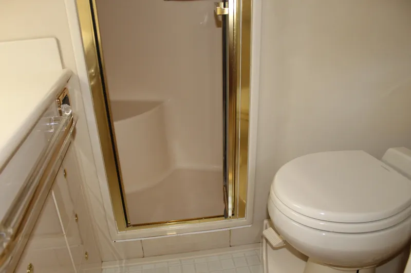 Getaway Yacht Photos Pics 