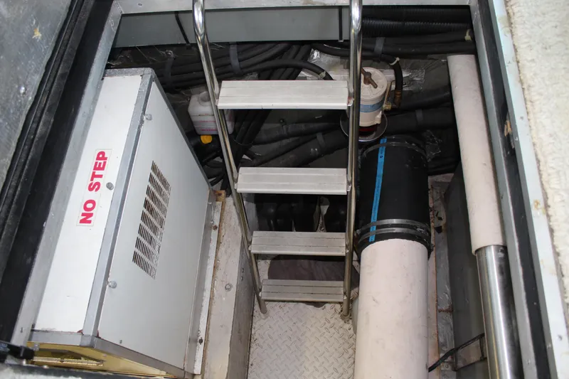 Getaway Yacht Photos Pics 