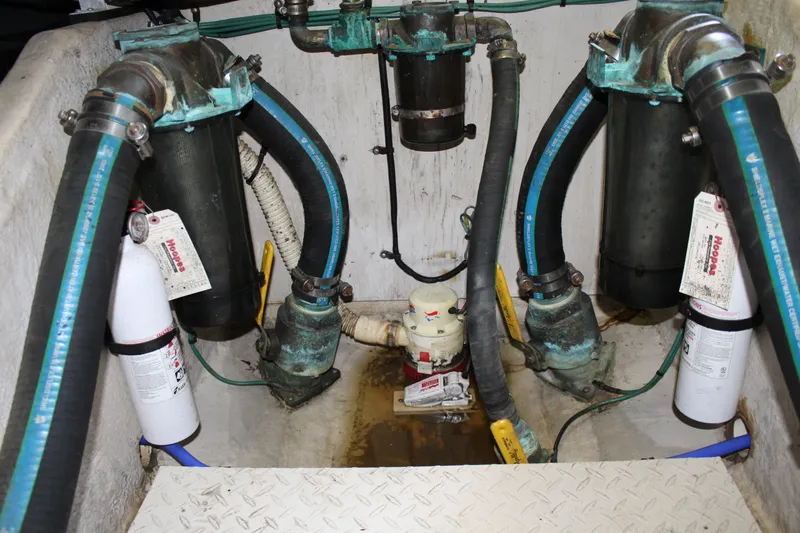 Getaway Yacht Photos Pics 