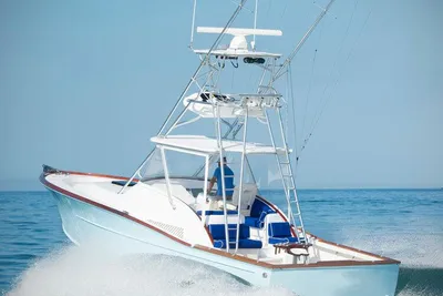 Maverick Yachts Costa Rica 36 Walkaround