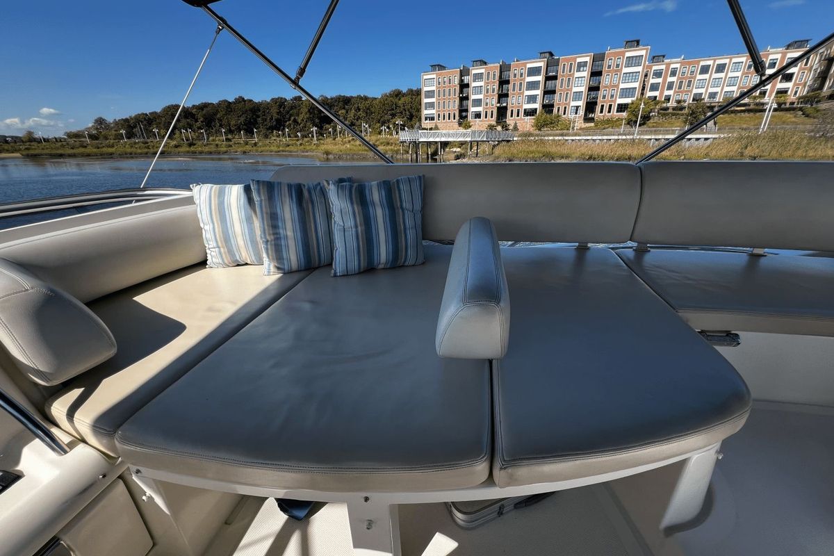 2011 Azimut 47 