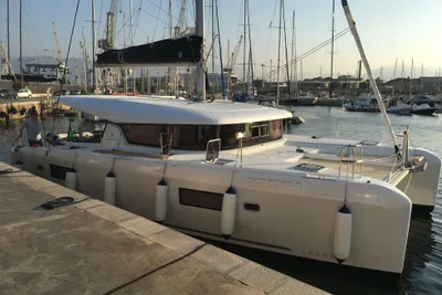 2019 Lagoon LAGOON 42