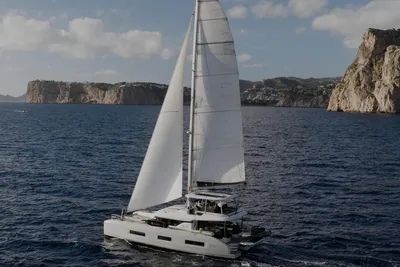 2025 Lagoon 55