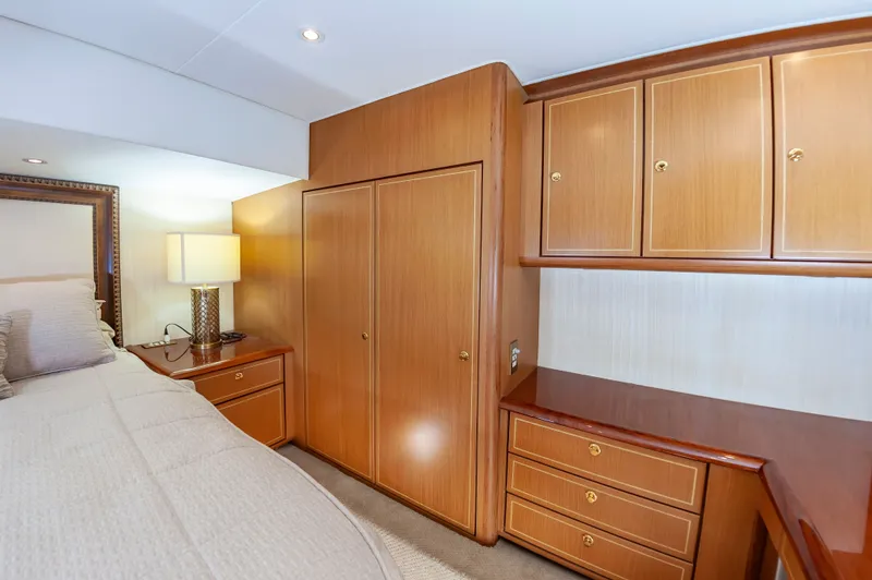 Samanna II Yacht Photos Pics 