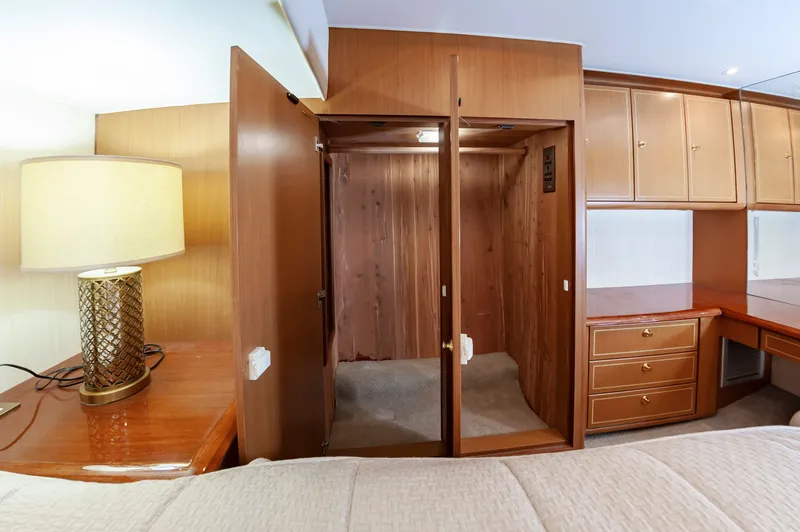 Samanna II Yacht Photos Pics 