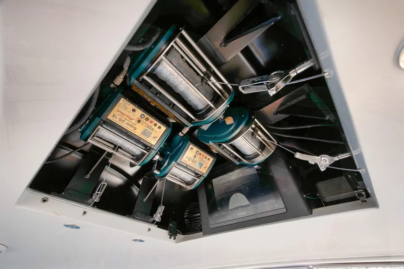 Artemis Yacht Photos Pics Fishing reels installed on a 2020 Merritt 77 Sportfish Convertible boat.