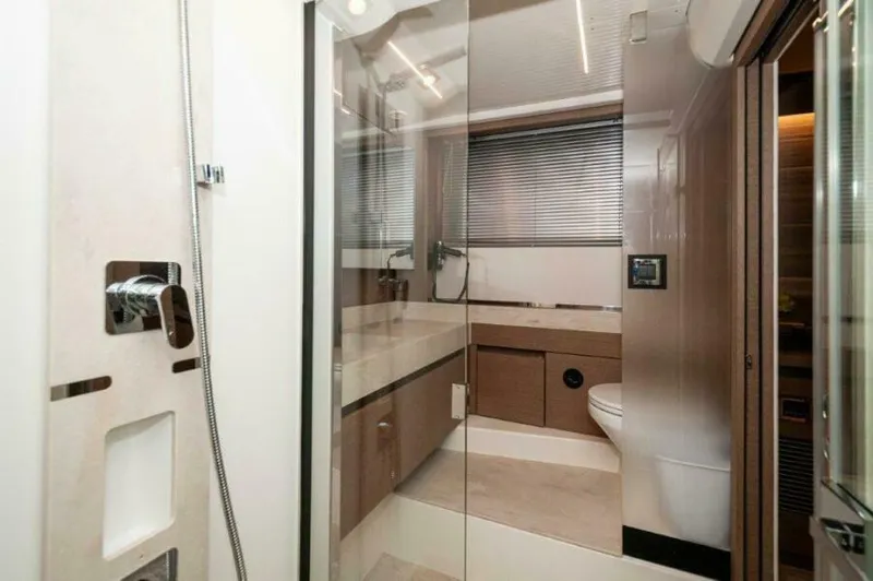 The Landry Yacht Photos Pics 