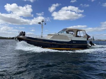 2000 Linssen Grand Sturdy 430 AC Twin