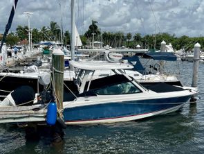 Boston Whaler 270 Vantage