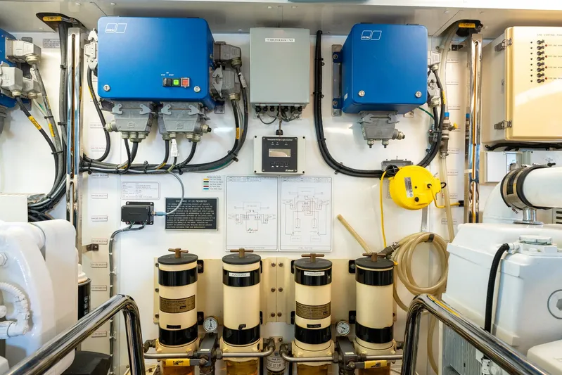 Memory Bank Yacht Photos Pics 